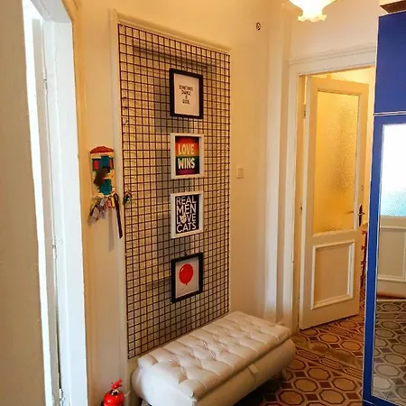 Wonderful Vip Huge Suits - 100 Mt To Taksim Square - Best Seller- Free Wifi A * Stambuł